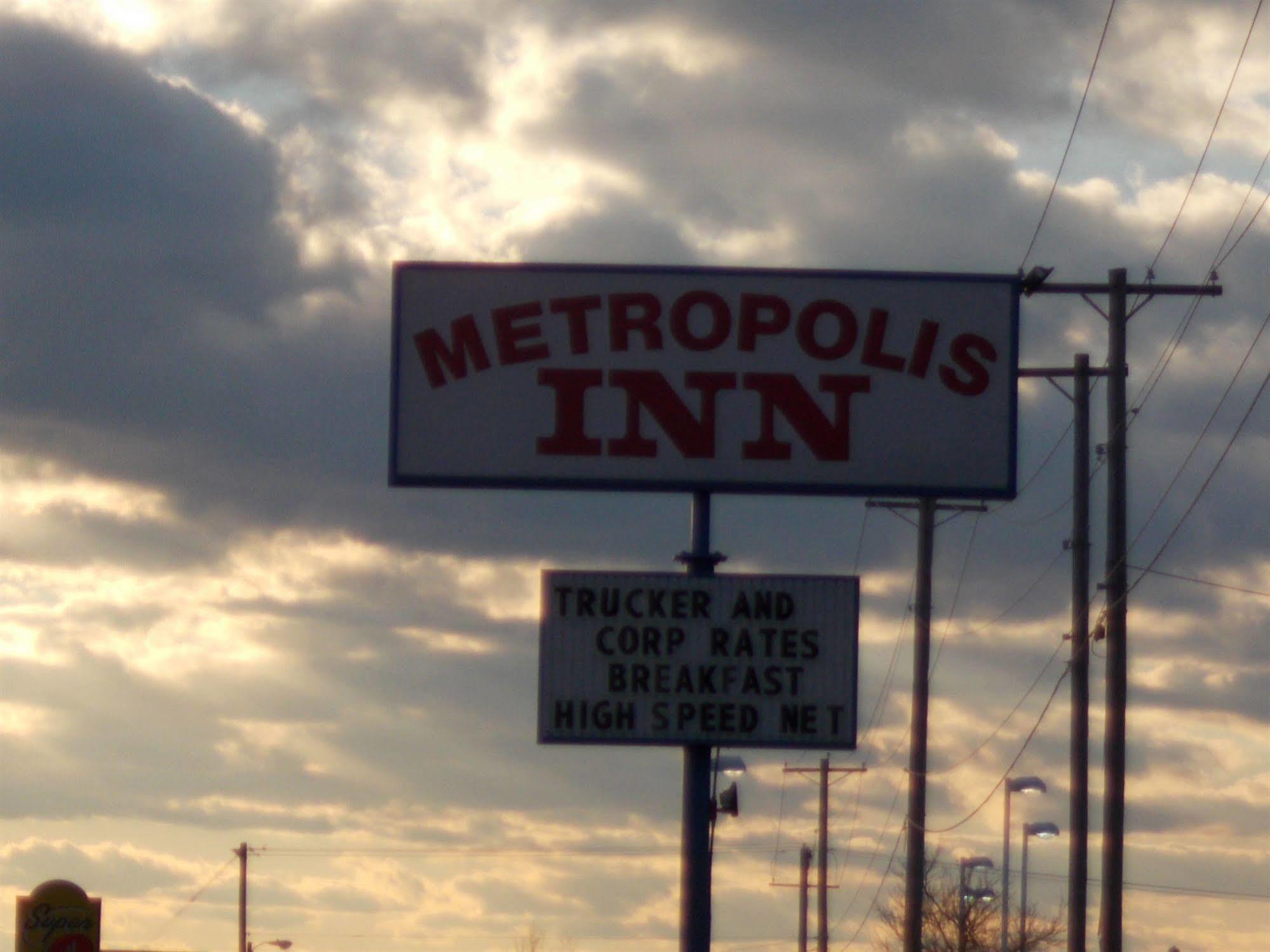Motel 6-Metropolis, Il Exteriör bild
